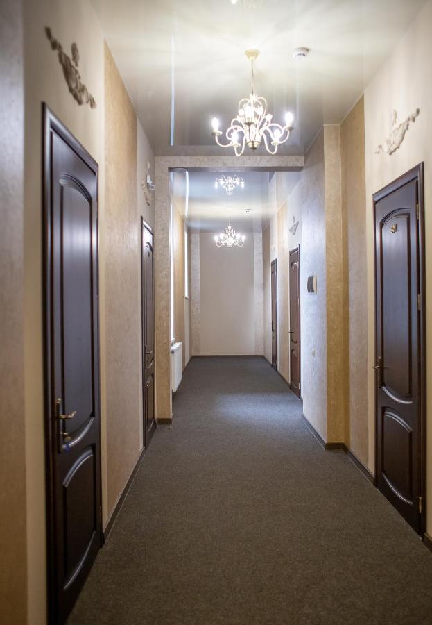 Отель Legrand Стрый Экстерьер фото